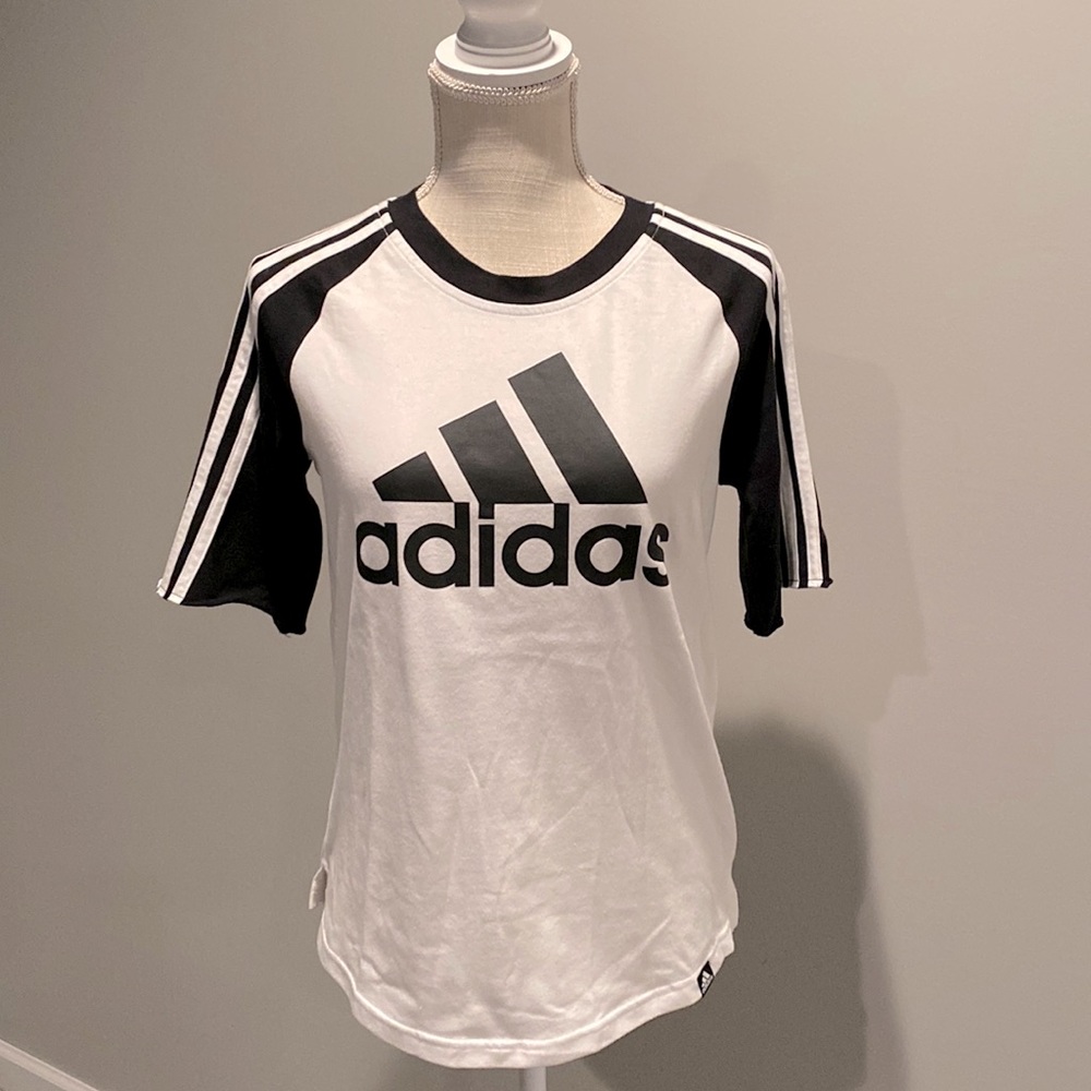ADIDAS Jersey T-Shirt SIZE: S